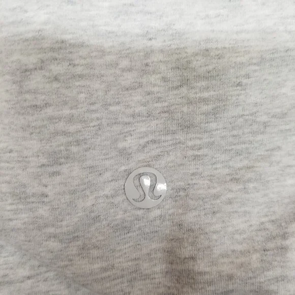 ✅Womens 2 Lululemon Pullover Turtleneck Sweatshirt Lounge/Work Shirt *STAINING - Picture 8 of 12